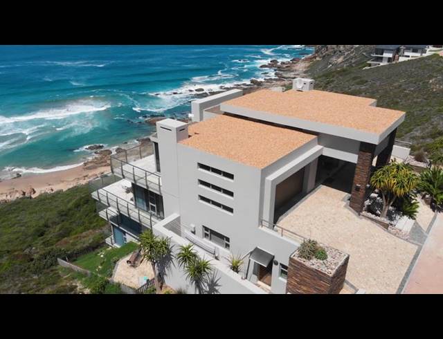 6 BEDROOM HOUSE FOR SALE IN PINNACLE POINT GOLF ESTATE
